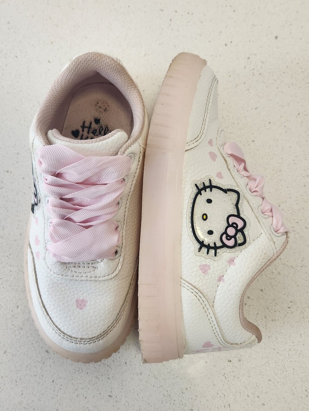 Hello Kitty Kids' White Sneakers with Pastel Rainbow Laces/size 13